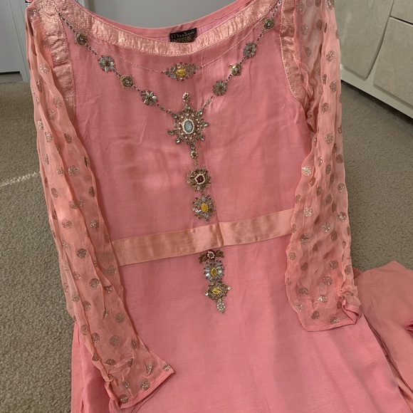 Pakistani Designer Dress 3Pc - Picture 2 of 7